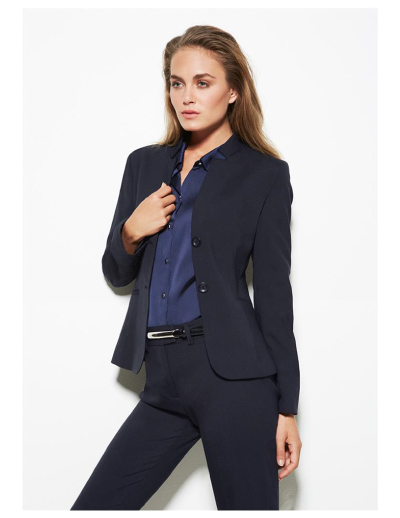 The Biz Corporates Womens Short Jacket with Reverse Lapel is a wool jacket made of 55% Polyester, 43% Wool, 2% Elastane. Available in 3 colours. Sizes 4-26.