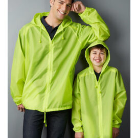 The Biz Collection Unisex Base Jacket is a showerproof easy fit jacket. 5 colours. 4 size options. Great showerproof jackets from Biz Collection.