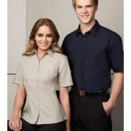 The Biz Collection Ladies Bondi Short Sleeve Shirt is 65% Polyester, 35% cotton. A semi fitted shirt.  Available in 4 colours. Sizes 6-24.