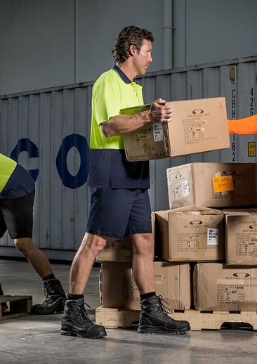 zh231 Syzmik Hi Vis Basic Spliced Polo - Short Sleeve The Syzmik Hi Vis Basic Spliced Polo is a short sleeve, 175gsm hi vis polo shirt. 6 colours. XS - 7XL. Great branded hi vis spliced polos from Syzmik.
