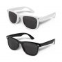 The Trends Collection Malibu Kids Sunglasses are retail quality fashion kids sunglasses.  In White & Black.  Great branded sunglasses & summer promo products.