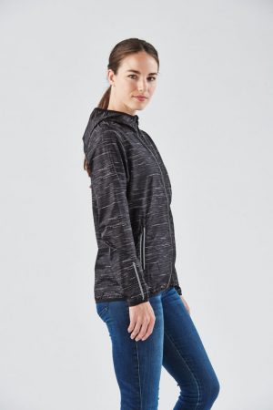 The Stormtech Womens Ozone Lightweight Shell has an elasticised hood, cuffs and hem. Great for mild environments. Waterproof resistant up to 600m. In Carbon.