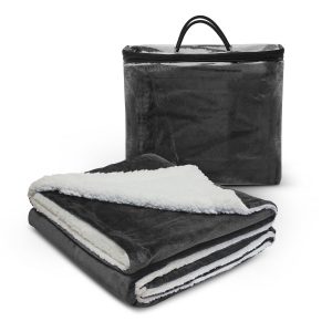 The Trends Collection Oslo Luxury Blanket is a luxurious soft fleecy blanket. Grey, Navy or Black. Great embroidered blankets for indoor or outdoor use.