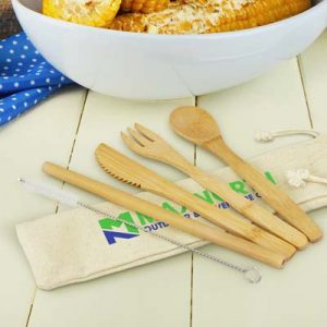 The TRENDS Bamboo Cutlery Set is an eco friendly cutlery set.  Print or transfer branding.  Cotton drawstring bag.  Great enviromentally friendly promotions.