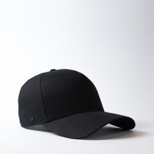 The UFLEX 5 Panel Curved Peak Snapback is a 98% Cotton, 5 panel snap back cap.  5 colours.  OSFA.  Great branded 5 panel snapback caps. 