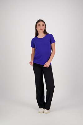 The Cloke Silhouette Tee is a scooped neck, 100% combed ring spun cotton tee. 21 colours. 8 - 20. Great tees from Cloke - unbranded or add your logo.