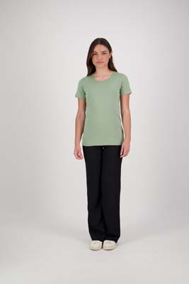 The Cloke Silhouette Tee is a scooped neck, 100% combed ring spun cotton tee. 21 colours. 8 - 20. Great tees from Cloke - unbranded or add your logo.