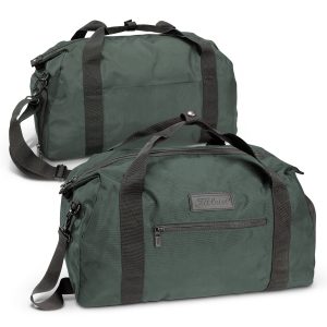 The Titleist Players Boston Bag is a charcoal, durable bag. Perfect for carry-on luggage. Embroidery available on the front pocket. Great branded golf players bags.