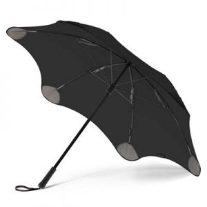 The BLUNT Coupe Umbrella is a lightweight, full length umbrella. 6 rib, 58cm. High end. 2 colours. Great branded corporate umbrellas.