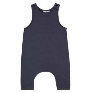The Baby Blanks Slouch Romper is a 190gsm mid-weight romper.  Tear away labels.  00 - 4.  5 colours.  Great printable, high quality blank baby clothing.