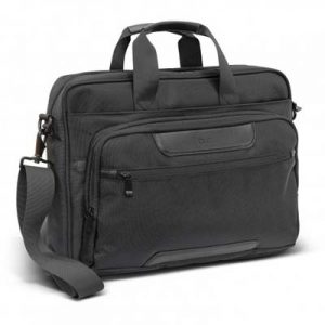 118871 Swiss Peak Voyager Laptop Bag The Swiss Peak Voyager Laptop Bag is a stylish laptop bag that fits a 15inch laptop. Black. Embroidery services available to add your logo.