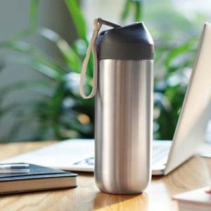 The TRENDS Neva Water Bottle Metal is an exceptional 500ml stainless steel water bottle from XD.  Laser engraves to natural etch.  Presented in box.