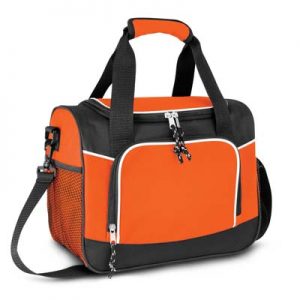 The TRENDS Antarctica Cooler Bag is a 9 litre cooler bag. 9 colours. White piping. Great branded cooler bags.