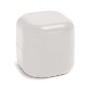 The TRENDS Prima Lip Balm Ball is a trendy lip balm ball in smart square case. 8 colours. Pleasant fragrance. Ingredients label.