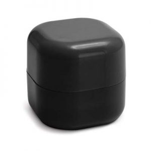 The TRENDS Prima Lip Balm Ball is a trendy lip balm ball in smart square case. 8 colours. Pleasant fragrance. Ingredients label.