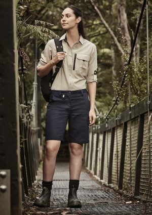 The Syzmik Womens Rugged Cooling Vented Short is a 100% cotton ripstop shorts with multiple pockets. Available in 4 colours. Sizes 4 - 24.