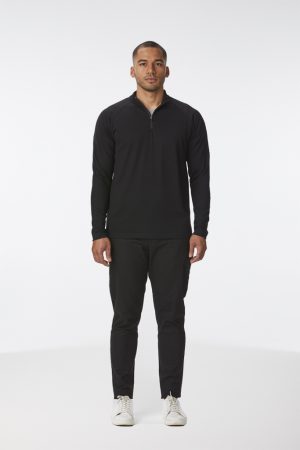 MW06_Black The Unlimited Edition Milford Mens Merino 1/4 Zip Sweater is a 100% merino wool sweater with 1/4 zip. Available in Black. Sizes S - 3XL, 5XL.