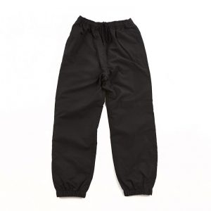 The Unlimited Edition Latitude Kids Track Pants are showerproof track pants with pockets with side zips. Available in 2 colours. Sizes 4 - 12.