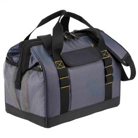 The Catalogue Arctic Zone 24 Can Workmans Pro Cooler is a 24L, polyester cooler. Multiple pockets. Padded shoulder strap.