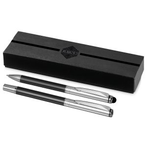The Catalogue Luxe Vincenzo Pen Set is a metal, roller ball pen with removable cap. Rubberised stylus end. Black ink.