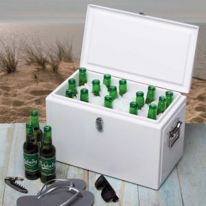 detroit-20L-cooler-box-lifestyle The Catalogue Detroit 20L Cooler Box is an iron outer cool box with a leak proof, insulated liner. Side carry handles. Holds 20L.