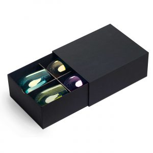 The Catalogue Festa Wine Glass Set is a 4 piece glass set of toned, stemless wine glasses. Comes in jade, gold, purple and emerald.