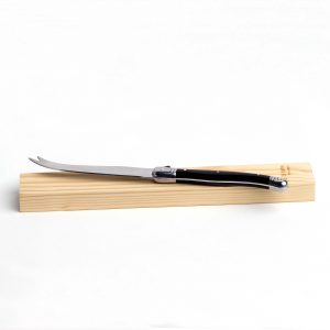 The Catalogue Fetta Cheese Knife is an ergonomically designed, stainless steel knife. Comes in a natural pine box.