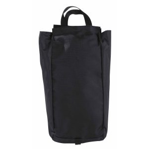 The Catalogue Kodiak Sports Bag is a ripstop nylon sports bag. Stuff pouch for bag storage. Quick grab handles and padded shoulder straps.