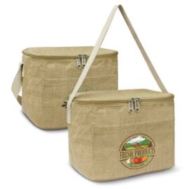 The TRENDS Lucca Cooler Bag is a small 5 litre cooler bag with foam insulation encased and water resistant inner.  Natural jute/cotton handle outer.  
