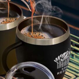 The TRENDS Verona Vacuum Cup with Handle is a premium 300ml double wall, vacuum instulated coffee cup with handle.  Powder Coated.  Printed or engraved.