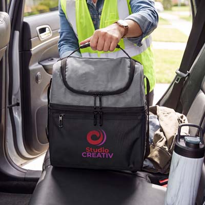 The TRENDS Trades Lunch Cooler Bag is built for long days on the go.  14 litres.  2 separate compartments.  2 tone design, toolbox inspired shape.  Branding available.