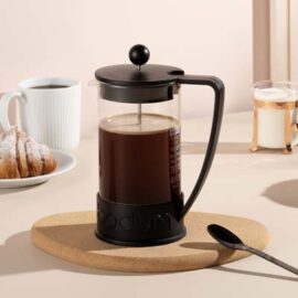 The Bodum Brazil French Press is a 350ml french press coffee maker. Designed for individual use. Borosilicate glass carafe, BPA free plastic frame.